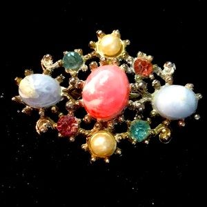 Antique Pinot broach